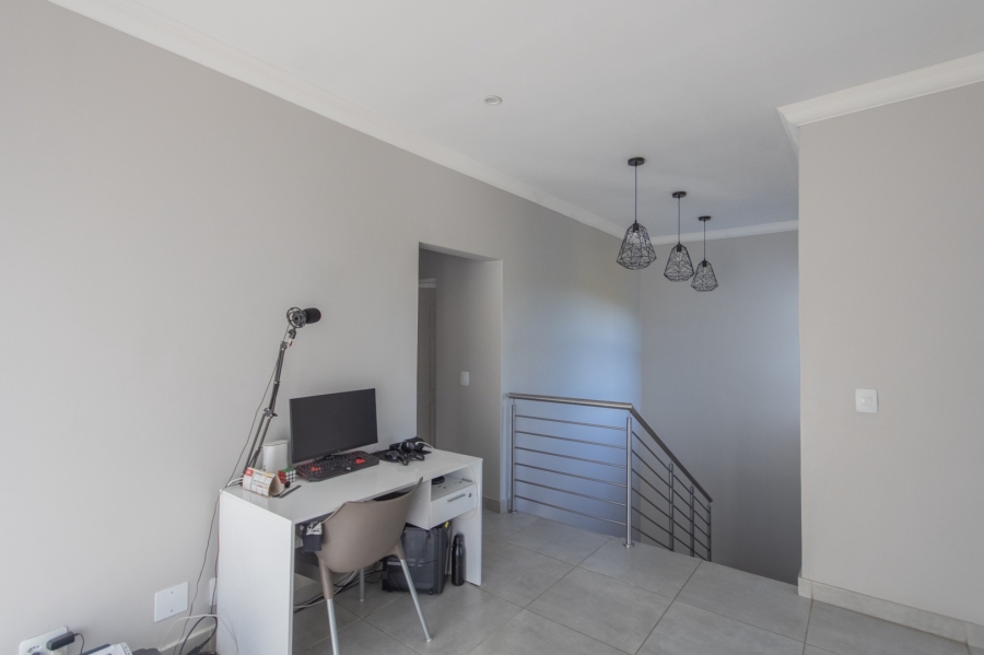4 Bedroom Property for Sale in Melodie North West